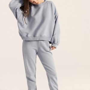 The Odder Side Sweatshirt Pants Set S/M
